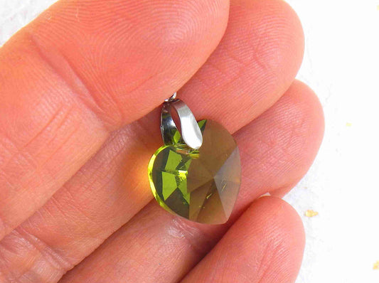 14/16-inch necklace with 14mm Olivine faceted Swarovski crystal heart pendant, rose gold-toned stainless steel chain