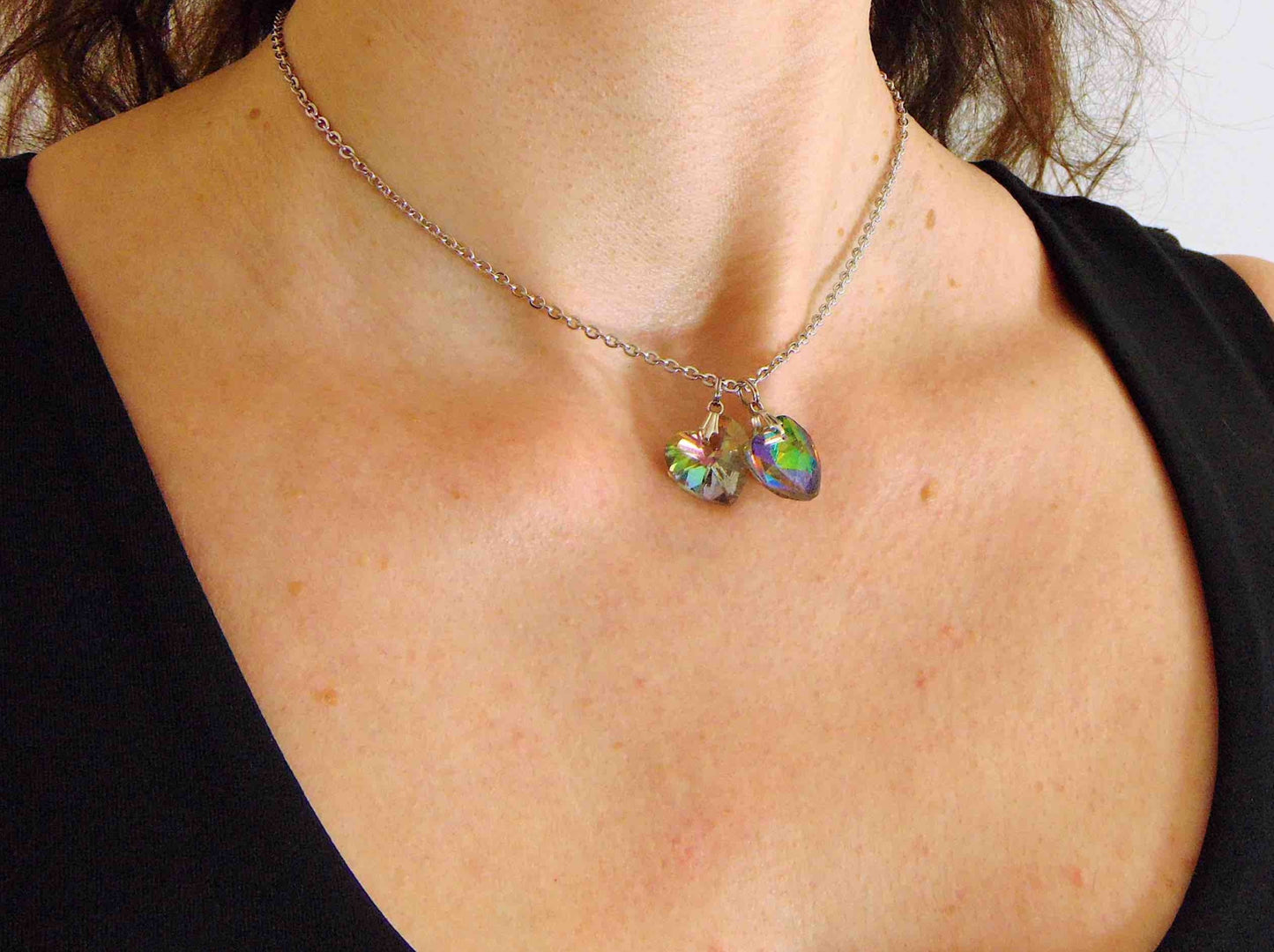 15-inch necklace with 2 pink and green crystal heart pendants (Vitrail Medium colour), stainless steel chain