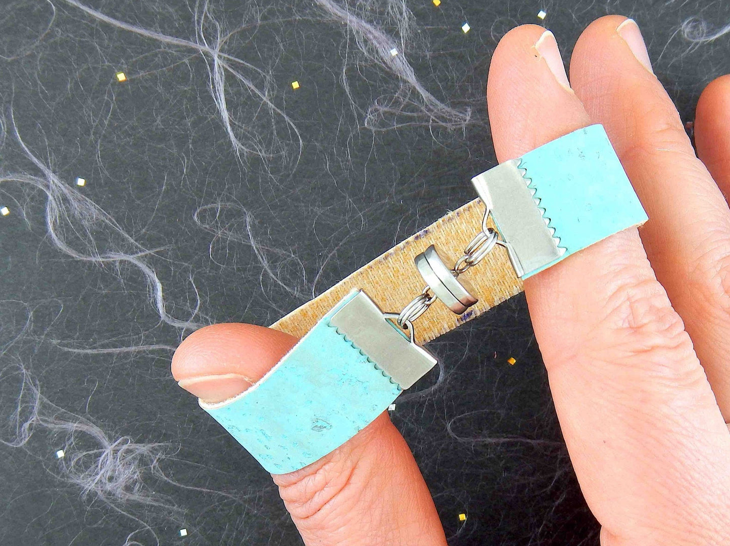 Simple 15mm flat cork bracelet with magnetic stainless steel clasp in 6 colours (brown tiling, brown zebra, natural, sky blue, emerald green, red and gold speckles)