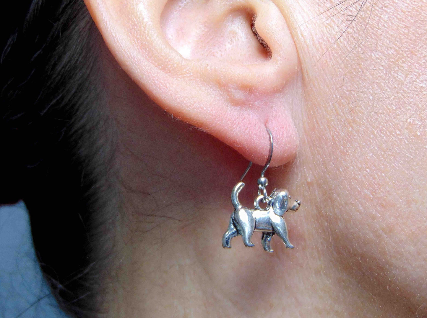 Short earrings with pewter beagle dogs, stainless steel hooks