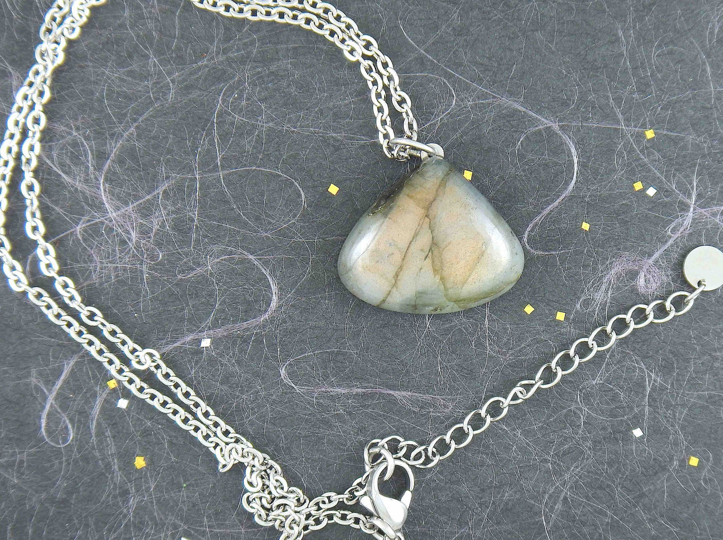 16-inch necklace with bronze labradorite stone drop pendant, blacks veins, stainless steel chain