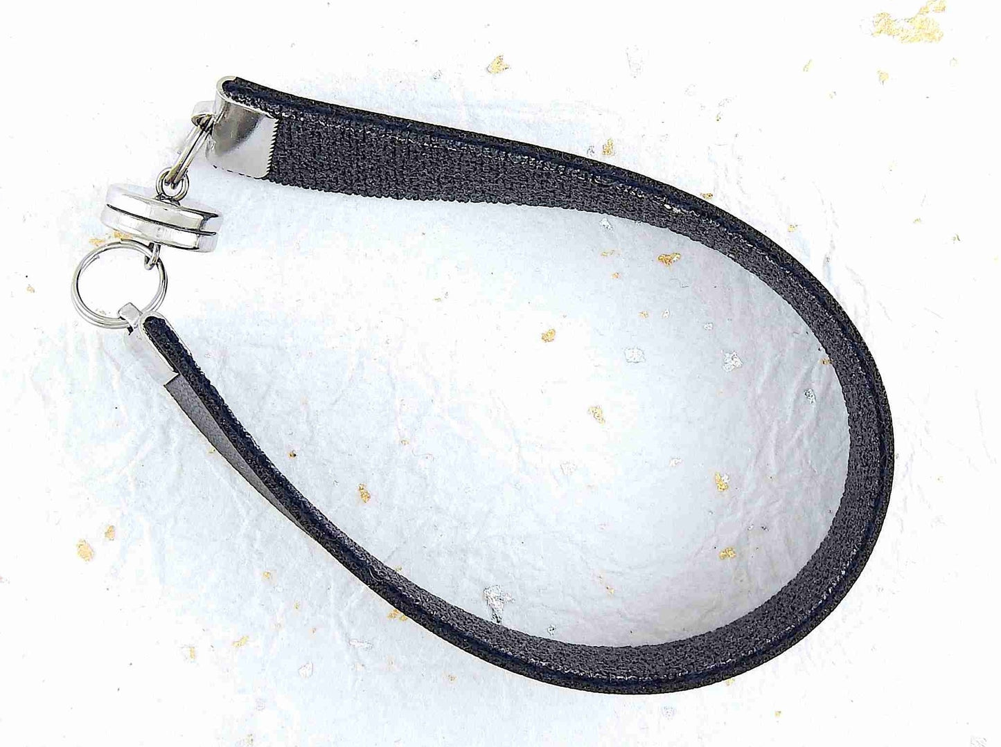 Simple 15mm cactus leather bracelet in 3 colours (apple green, tan, black), magnetic stainless steel clasp