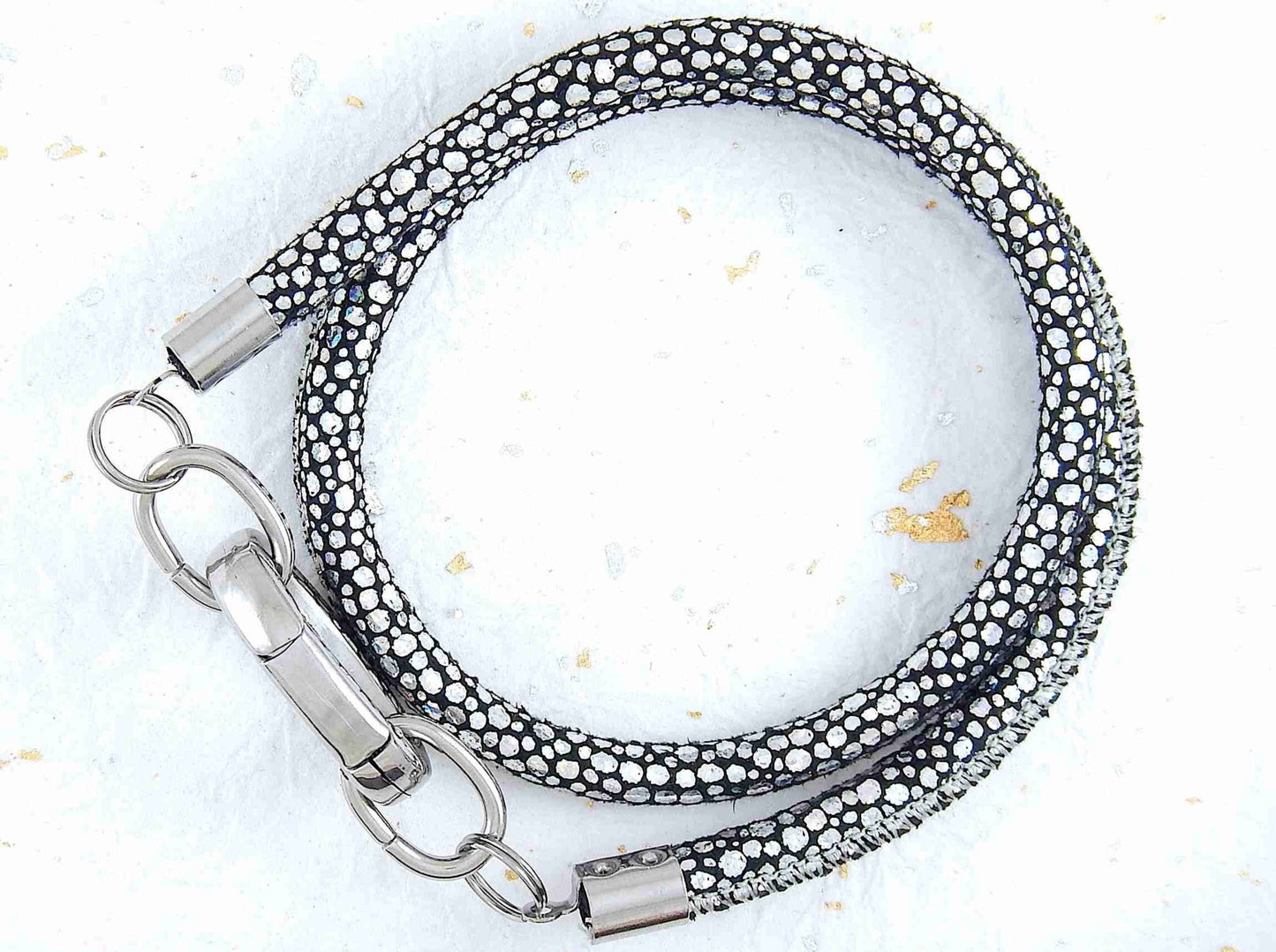 Double-row 6mm round cork bracelet with oval stainless steel clasp in 3 neutral colours (white, black, starry night)