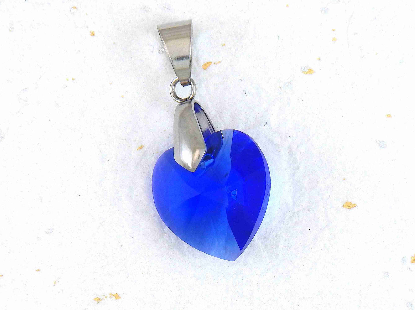 14/16-inch necklace with 18mm Majestic Blue faceted Swarovski crystal heart pendant, stainless steel chain