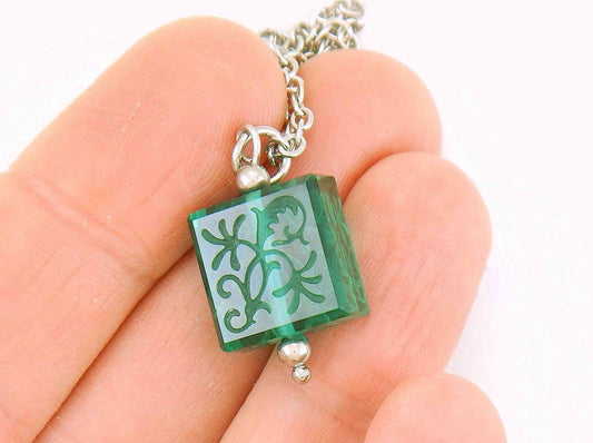 14-inch necklace with emerald green vintage French crystal square, leaf engraving on both sides, stainless steel chain