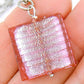 Collier 16 po carré en verre de Murano rose bonbon strié sur feuille d'argent, chaîne à maillons rectangulaires acier inoxydable