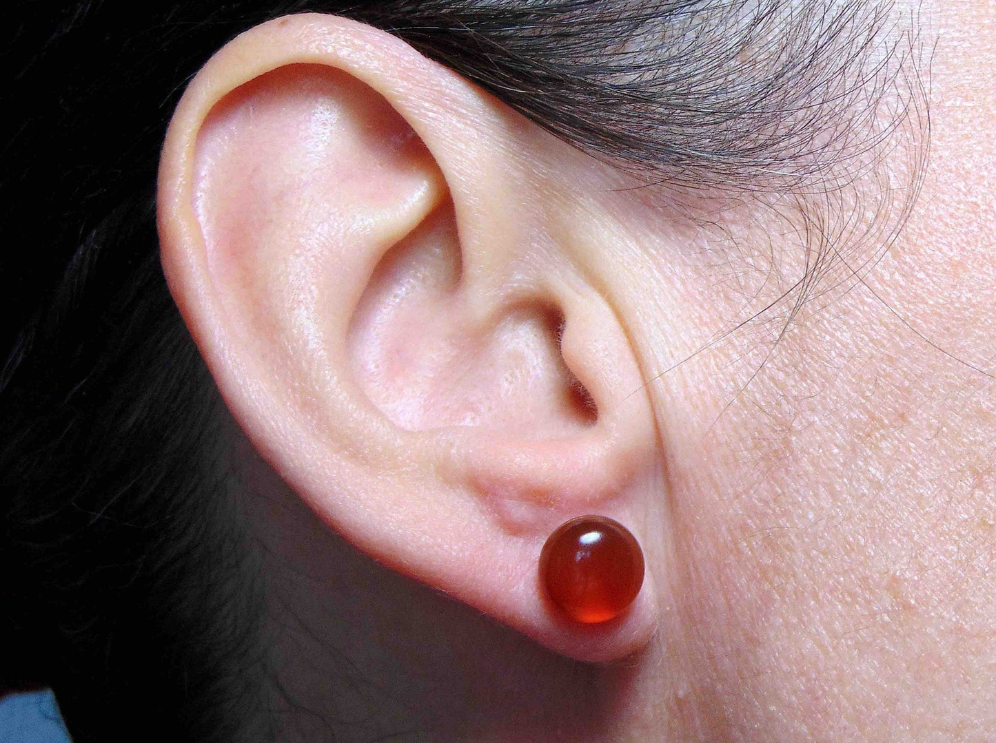 Puces d'oreilles 10mm cabochons ronds cornaline, tiges acier inoxydable