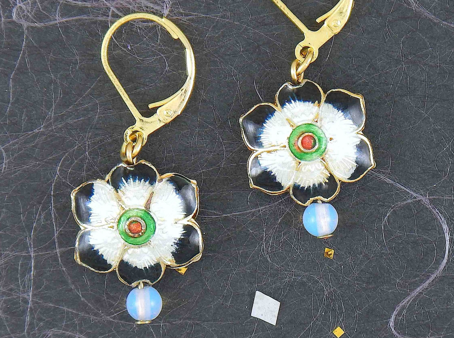 Short earrings with small enamelled flowers offered in 6 colours, synthetic moonstone (opalite), gold-toned stainless steel lever back hooks