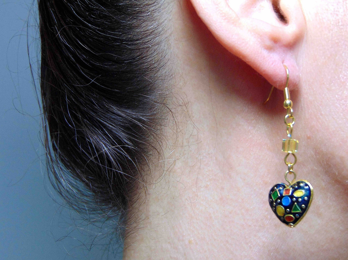Long earrings with enamelled hearts in 3 colours (red, turquoise, black), geometric patterns, assorted Swarovski crystal cubes, gold-toned stainless steel hooks