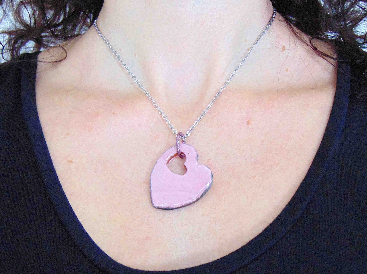 17-inch necklace with pink heart ceramic pendant handmade in Montreal, stainless steel chain