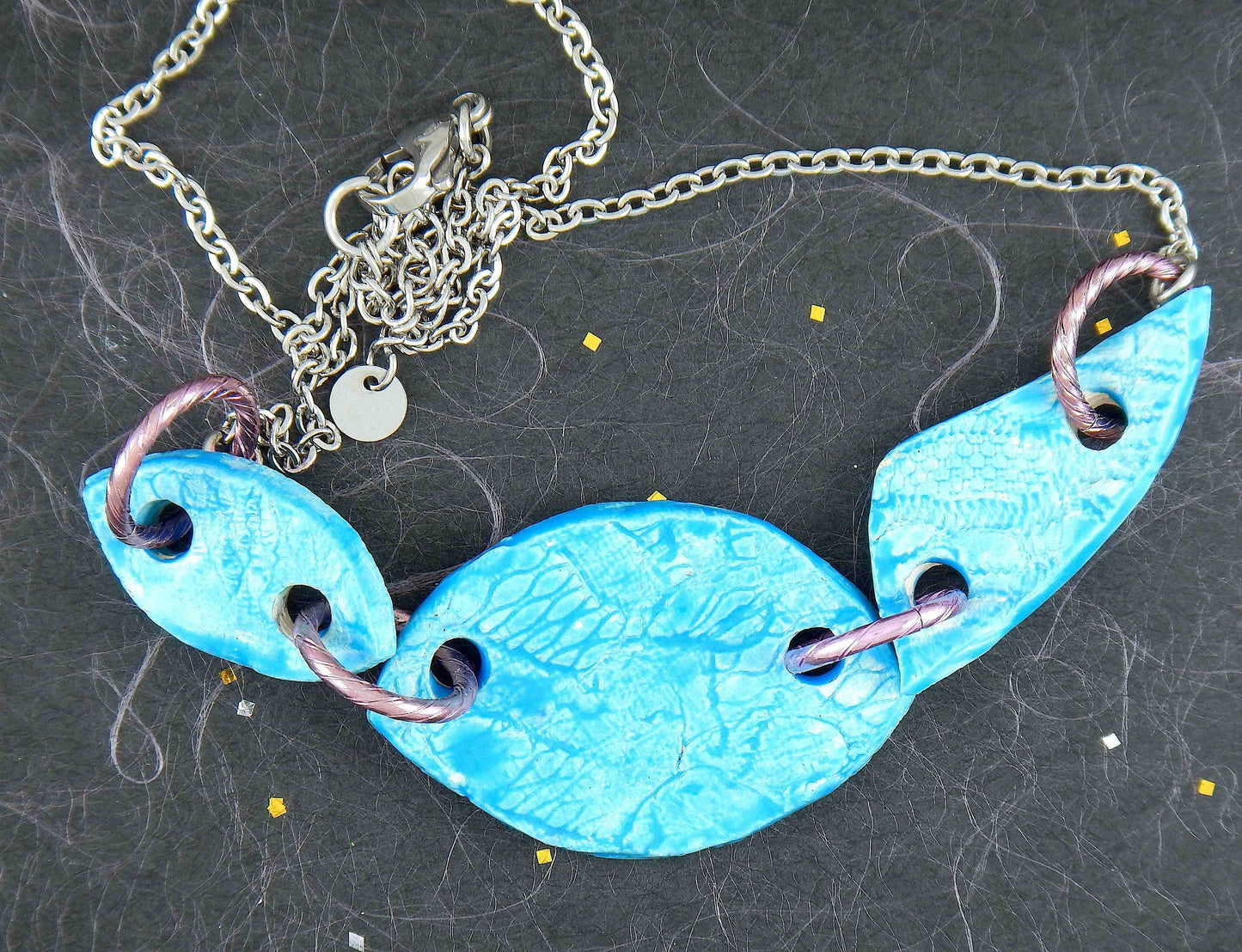 15-inch necklace with 3 turquoise ceramic pieces handmade in Montreal, lace pattern, stainless steel chain
