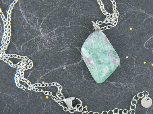 16-inch necklace with marbled emerald green fuchsite ruby stone lozenge pendant, purple inclusions, stainless steel chain