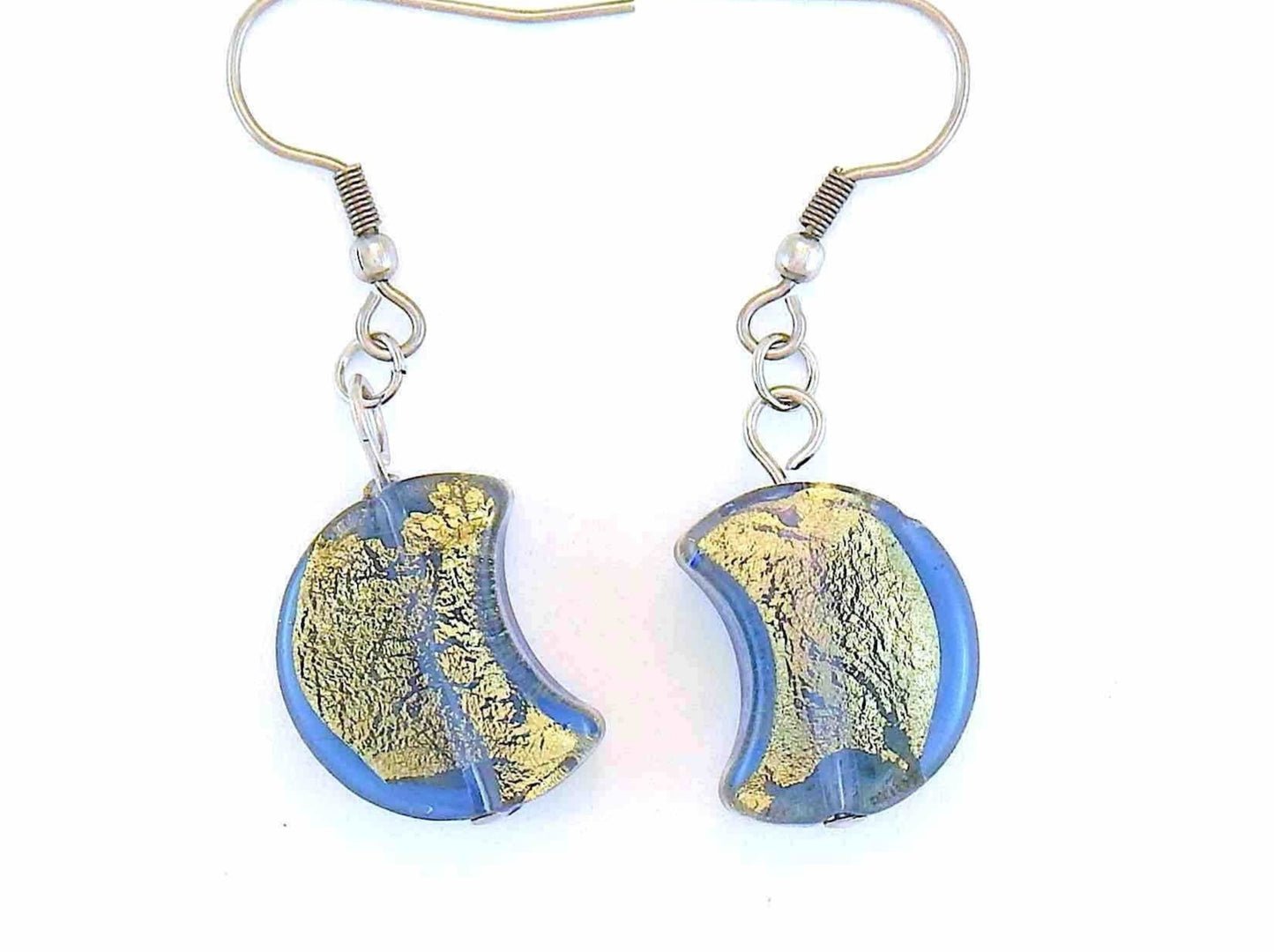 Short earrings with Murano glass half-moons, gold foil, available in 3 colours (clear, blue, khaki), gold-toned stainless steel lever back hooks