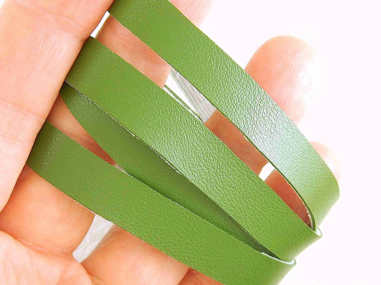 20mm wrap bracelet made of cactus leather in 3 colours (apple green, tan, black), magnetic stainless steel clasp