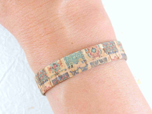 Simple 10 mm flat cork bracelet with magnetic stainless steel clasp in 2 patterns (coloured tiles on beige background, marbled gray-beige)