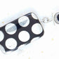 Collier 25 po avec bille rectangulaire de verre tchèque noir à pois argentés ou cuivrés, chaîne acier inoxydable assortie